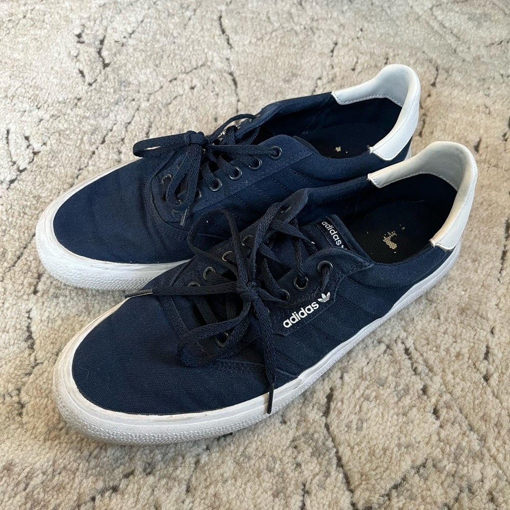 Blue Adidas Men’s Size 11 Casual Sneaker